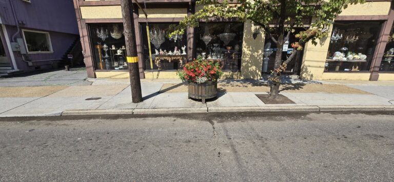 Commercial clean 768x355